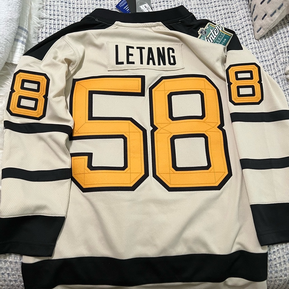 Pittsburg Penguins Kris Letang women’s jersey